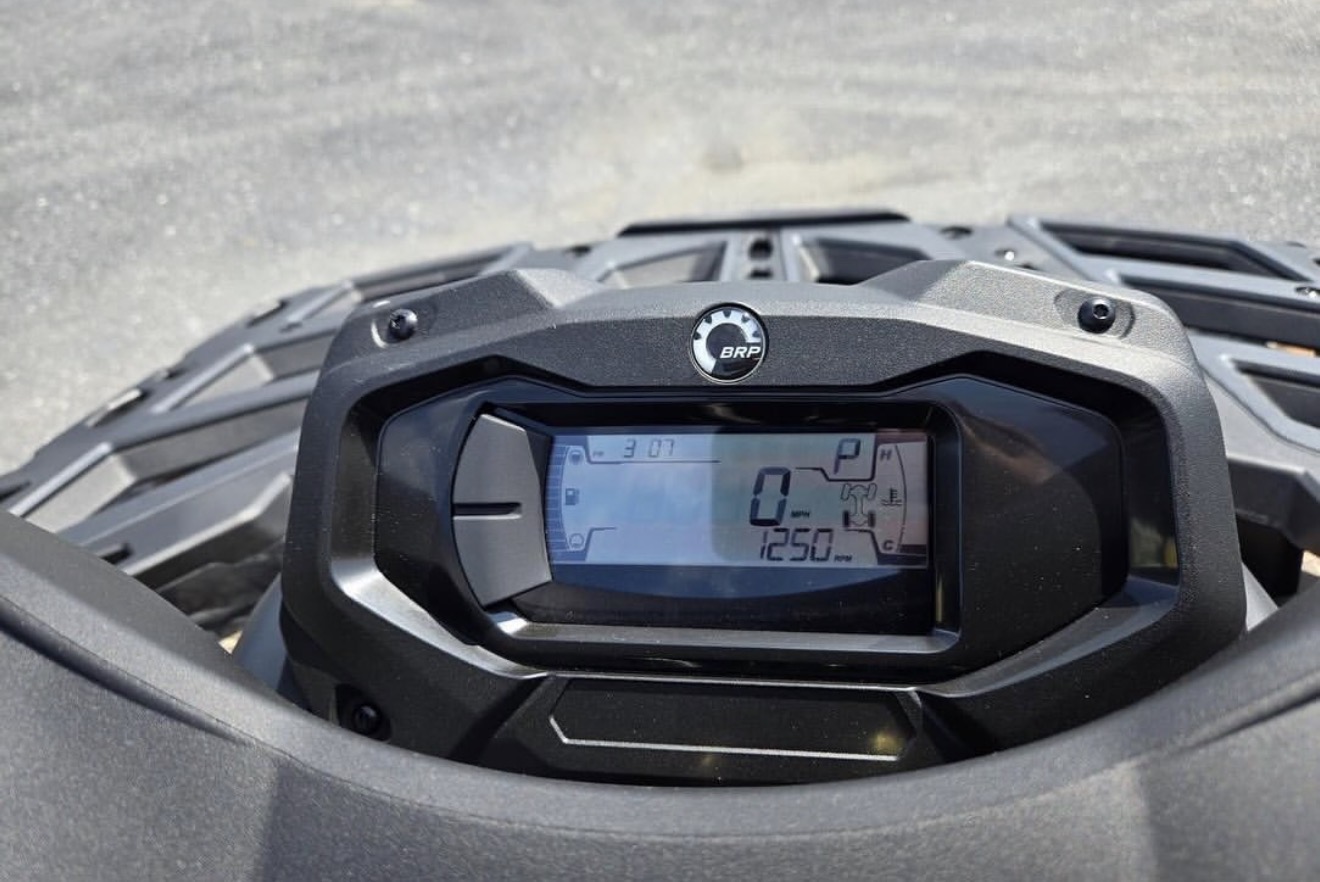 2024 Can-Am Outlander XT 850 - Image 3